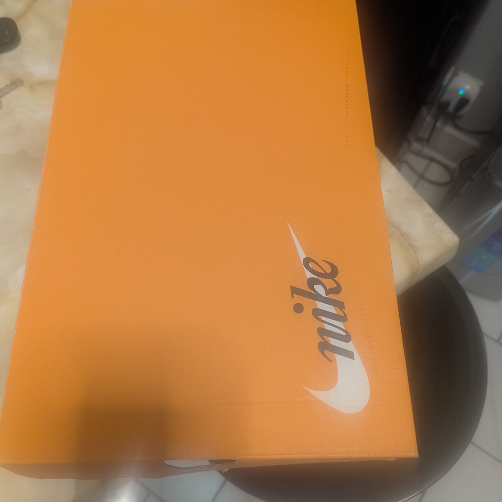 Nike White and Gray High-Top Sneakers - Picture 9 of 10